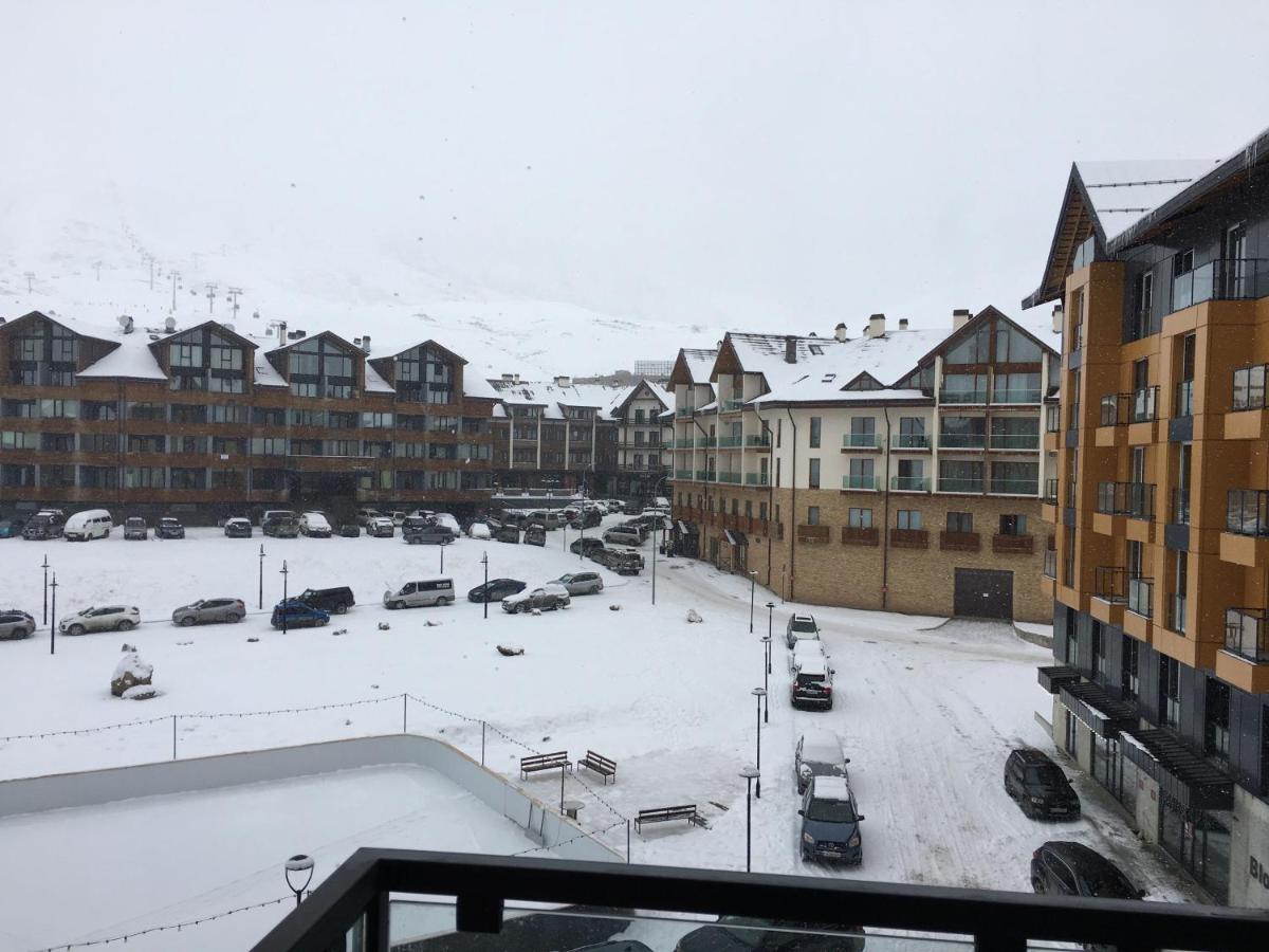 Апартаменты Redco Four Seasons In New Gudauri 302 Экстерьер фото
